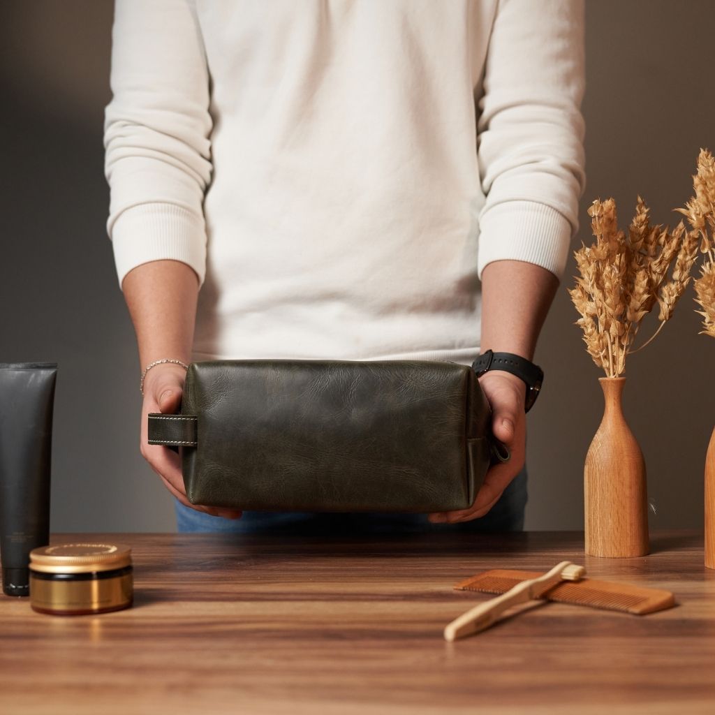 Leather Dopp Kit by Hardiston - premium Dopp Kits