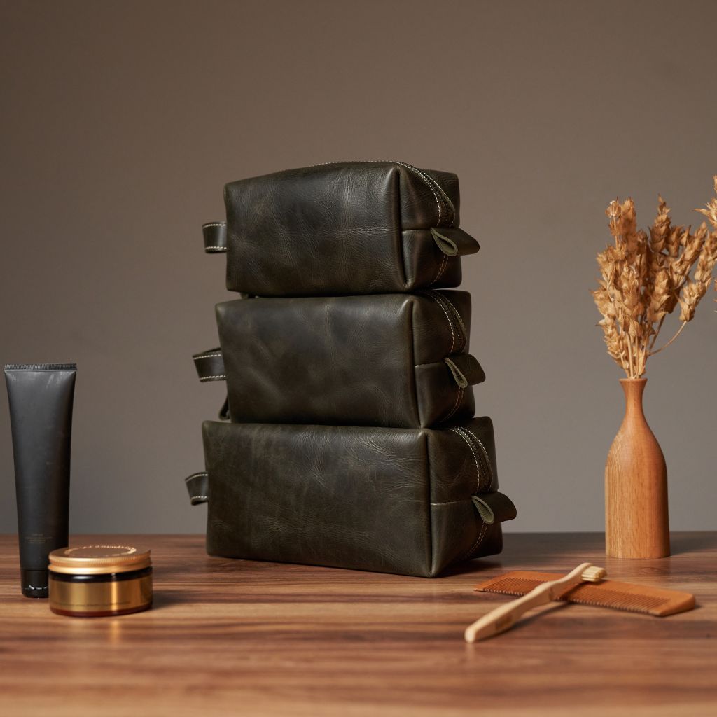 Leather Dopp Kit by Hardiston - premium Dopp Kits