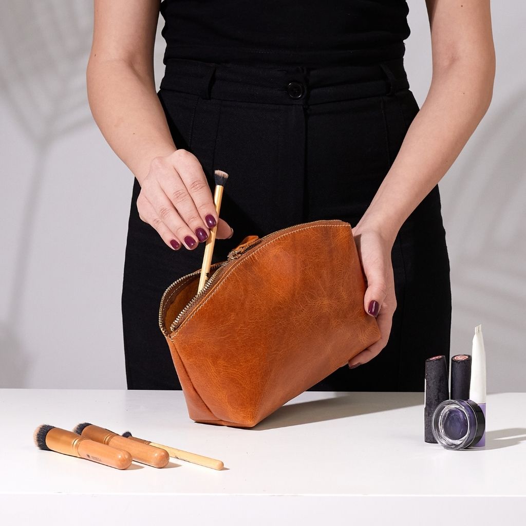 Leather MakeUp Bag by Hardiston - premium Make Up Bags